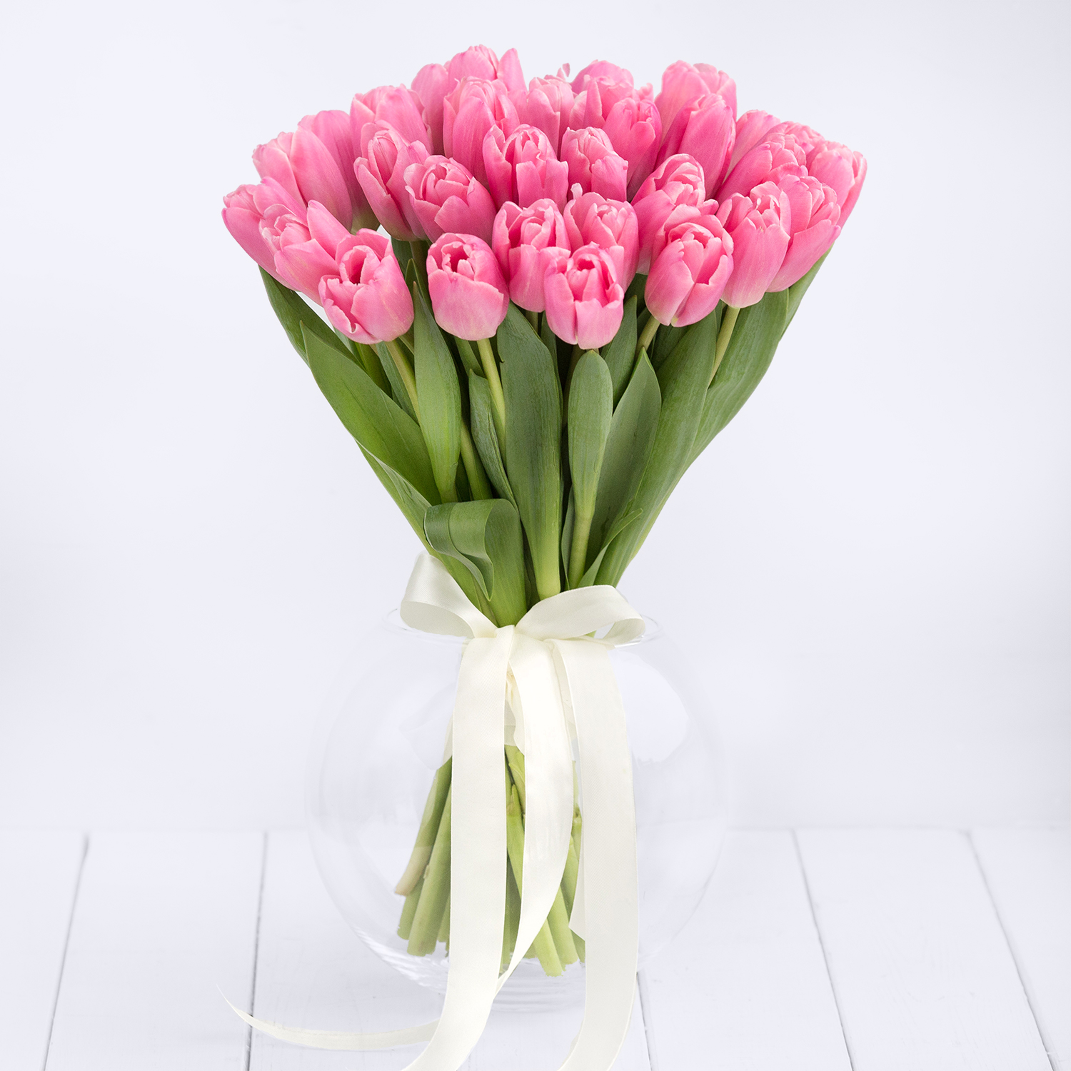 Букет из 31 розового тюльпана - Купить цветы